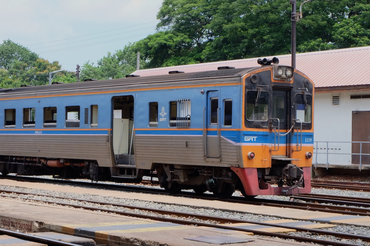 train to phitsanulok