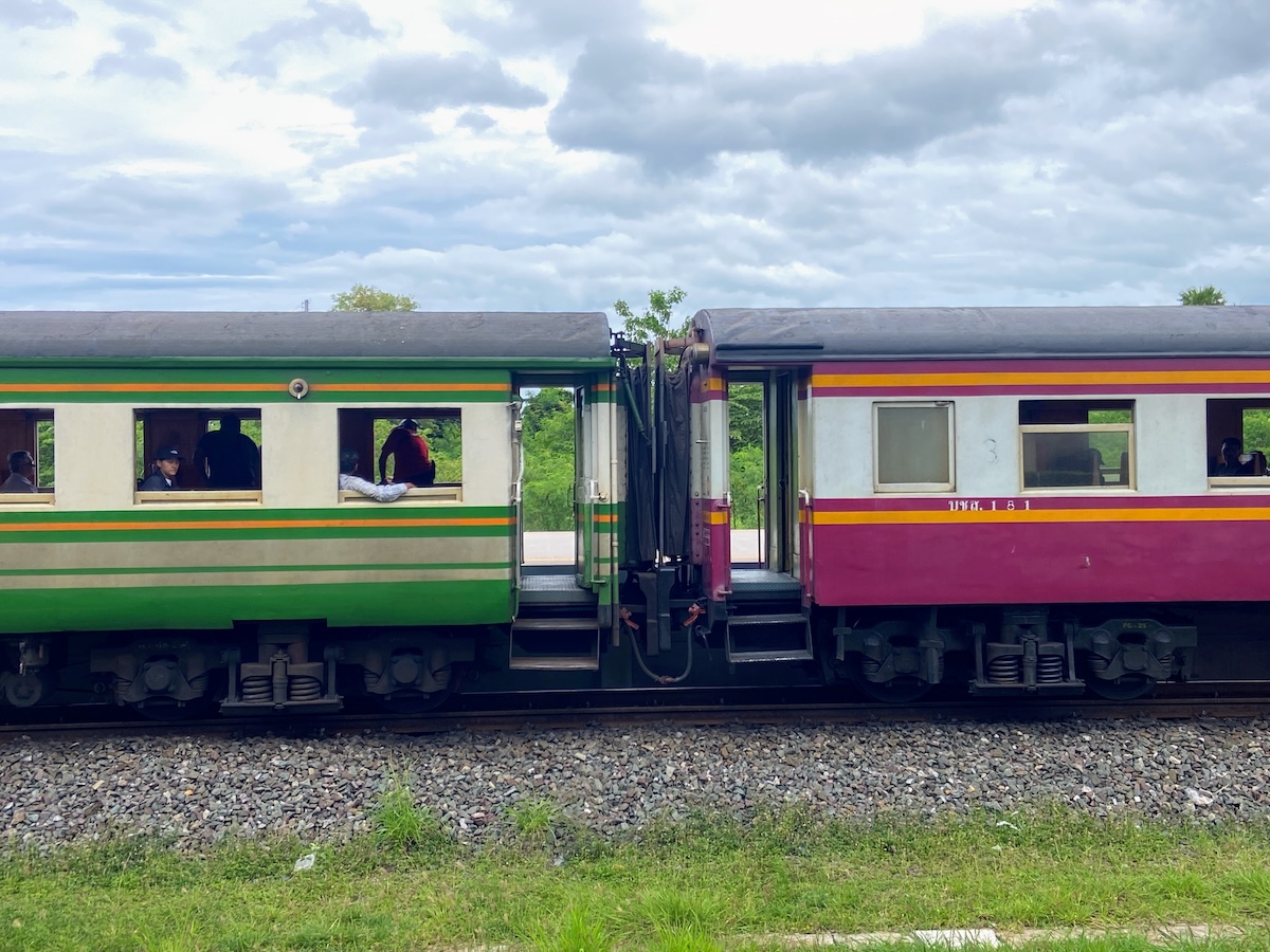 local train at Wang phong station